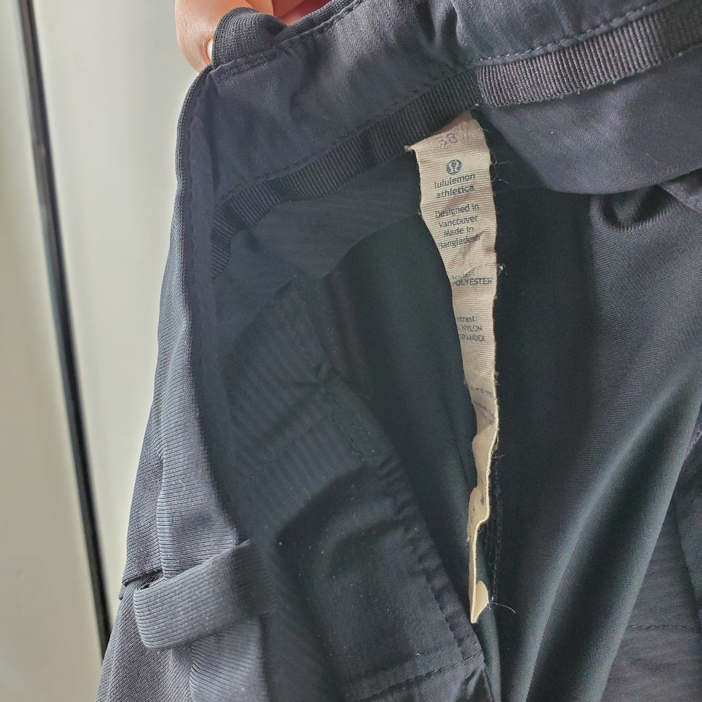 Lululemon shorts - Picture 4 of 5